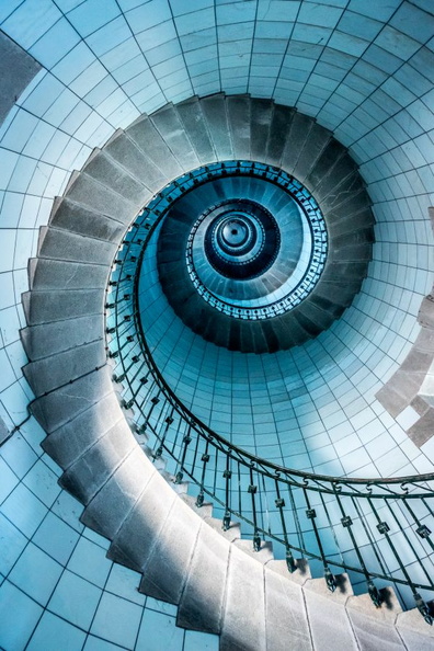 FM - bleu spirale.jpg