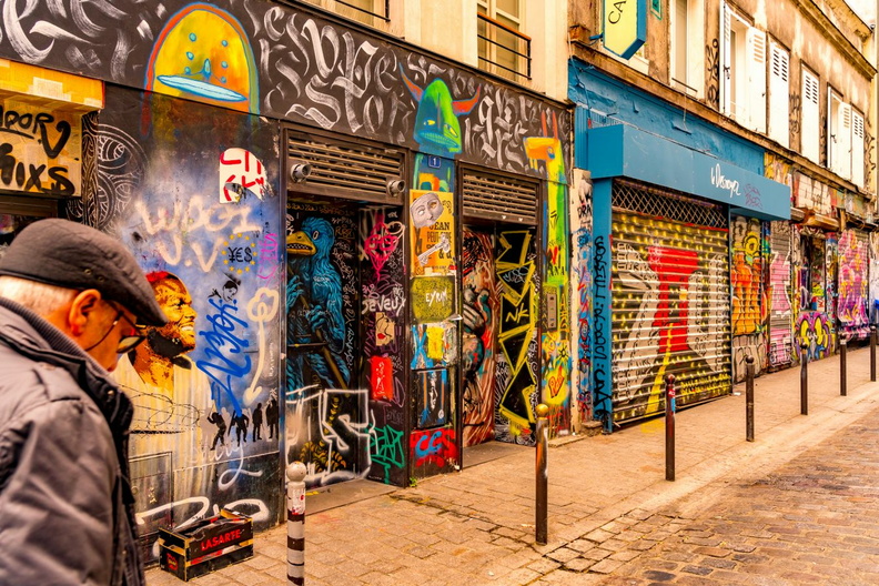 PD - street art parisien.jpg